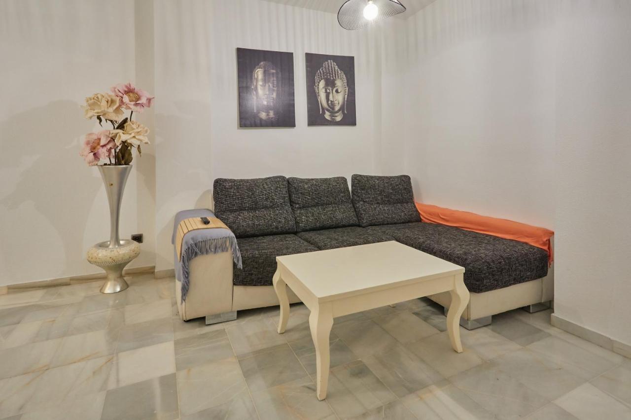 Two Bedrooms Leonor Davalos Sevilla Dış mekan fotoğraf